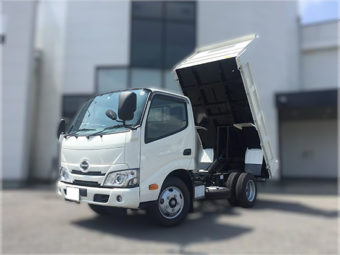 日野 トラック　デュトロ（ダンプ） 標準10尺 / 積載3,000kg / 4,000cc / 6MT